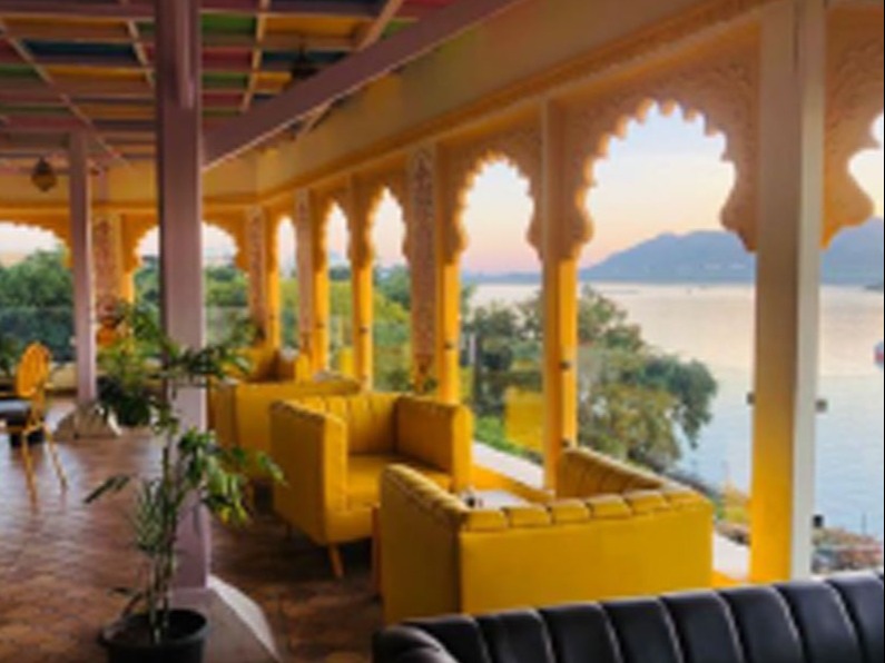 https://anresorts.com/JayDurg @ Pichola Lake